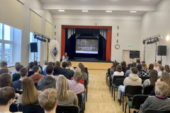 C595CA38-0E67-44E6-B3F2-144DD2C701B7